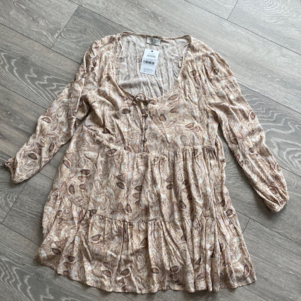 NWT Beautiful Peasant Boho Top